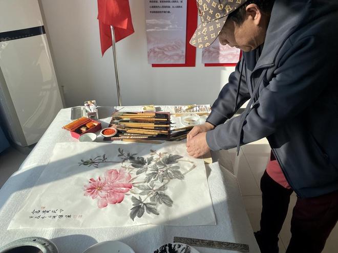 翰墨飄香興瑭車市，書畫藝術賦能企業(yè)文化——唐山書畫家走進興瑭開展文化交流活動側記